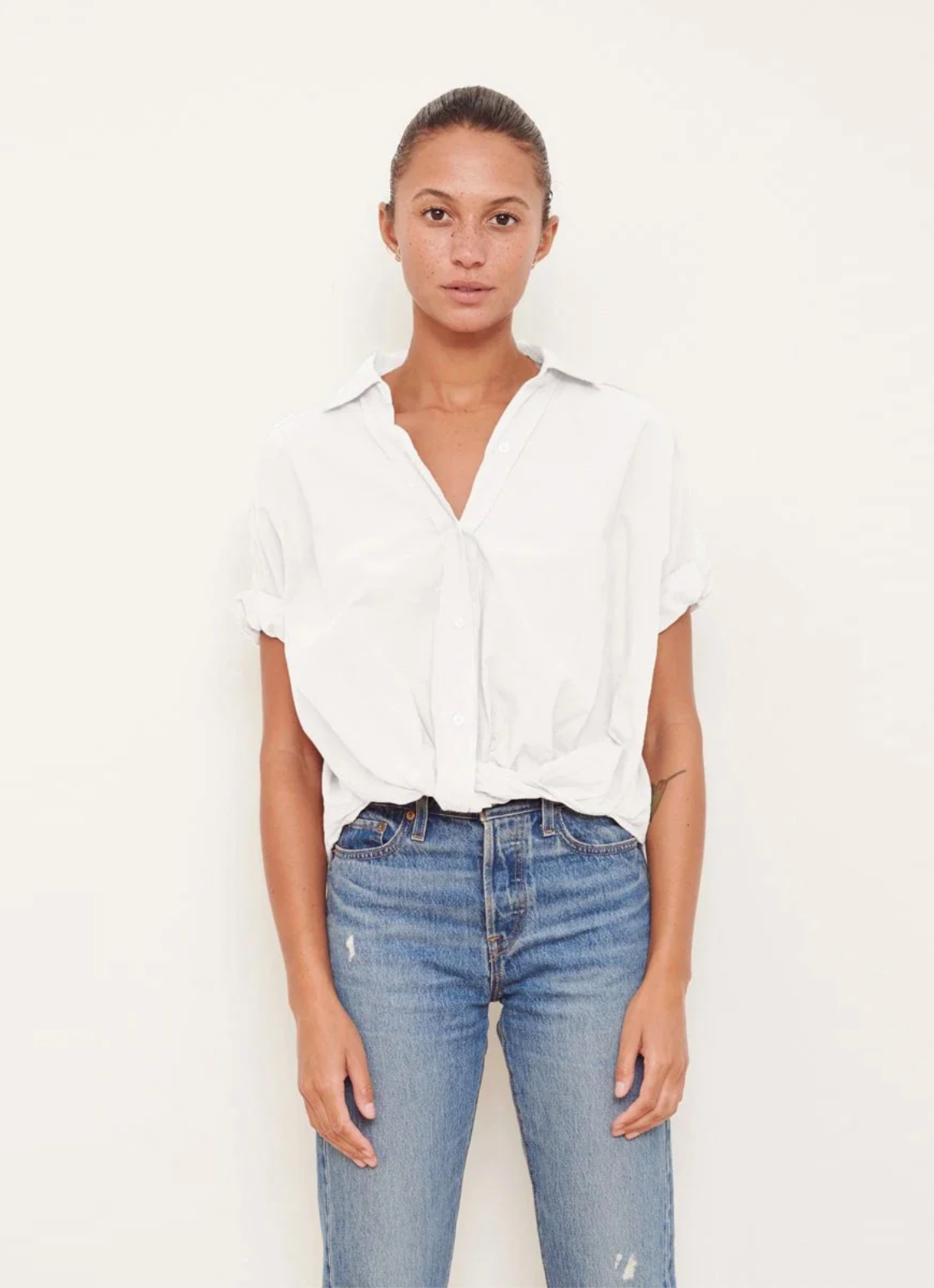 Poplin Short Sleeve Front Twist Button Up Shirt in White